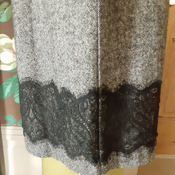 INTUITIONS Tweed Skirt with Lace Trim Size 4 - Picture 7 of 11